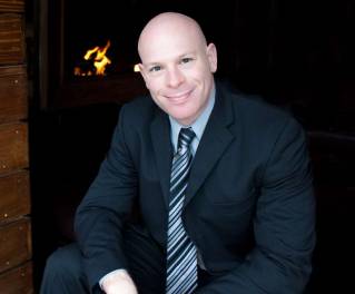 Board certified plastic surgeon, Dr. Jason R. Hess